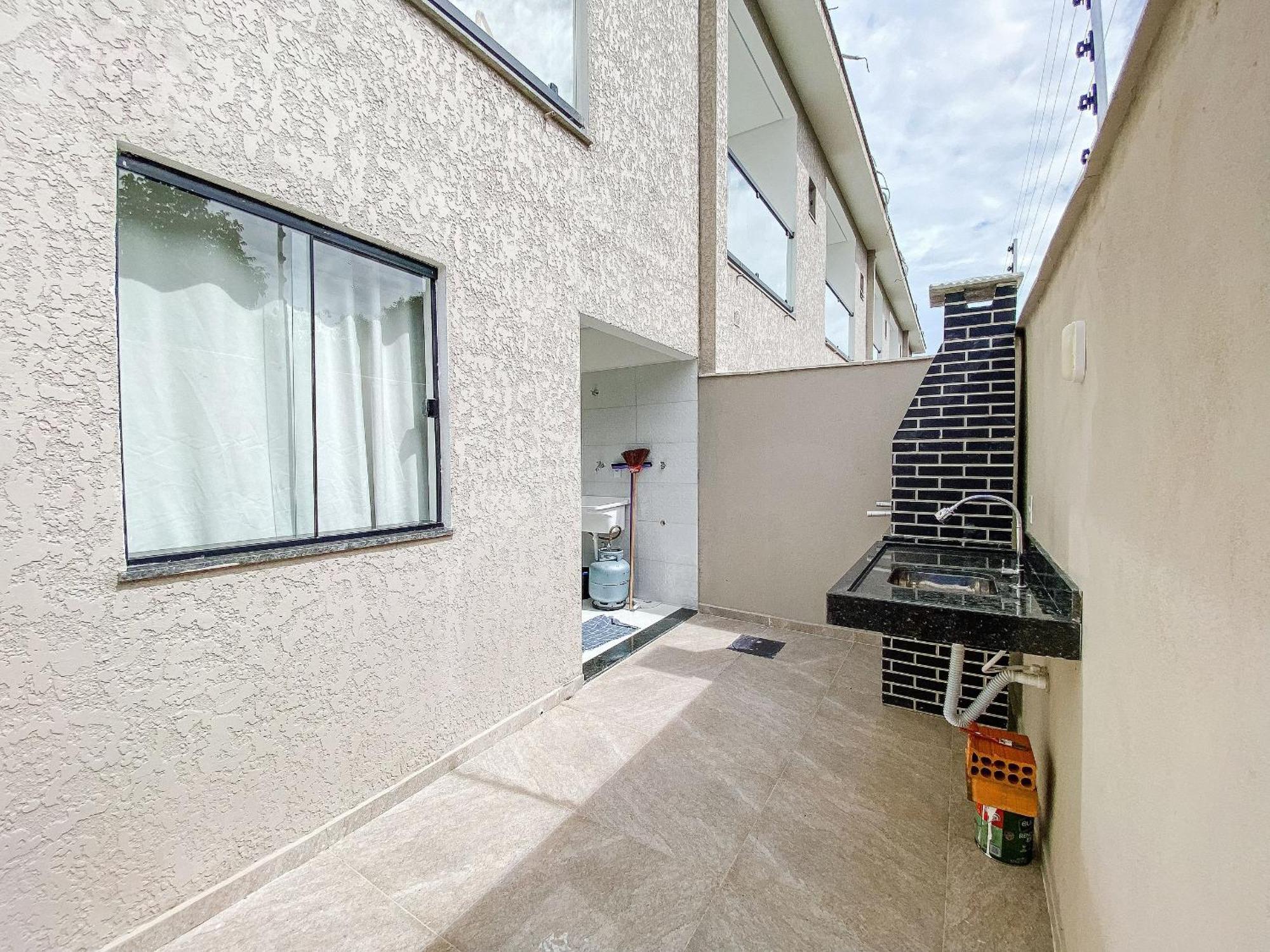 Casas Duplex Todas Com 3 Suiites Ambas Com Ar Condicionado, Varanda, Internet E Churrasqueira Privativa No Residencial Jardins De Taperpua 2 Codominio A Poucos Metros Da De Taperapua, Com Piscina E Area Gourmet. Casa de férias Porto Seguro