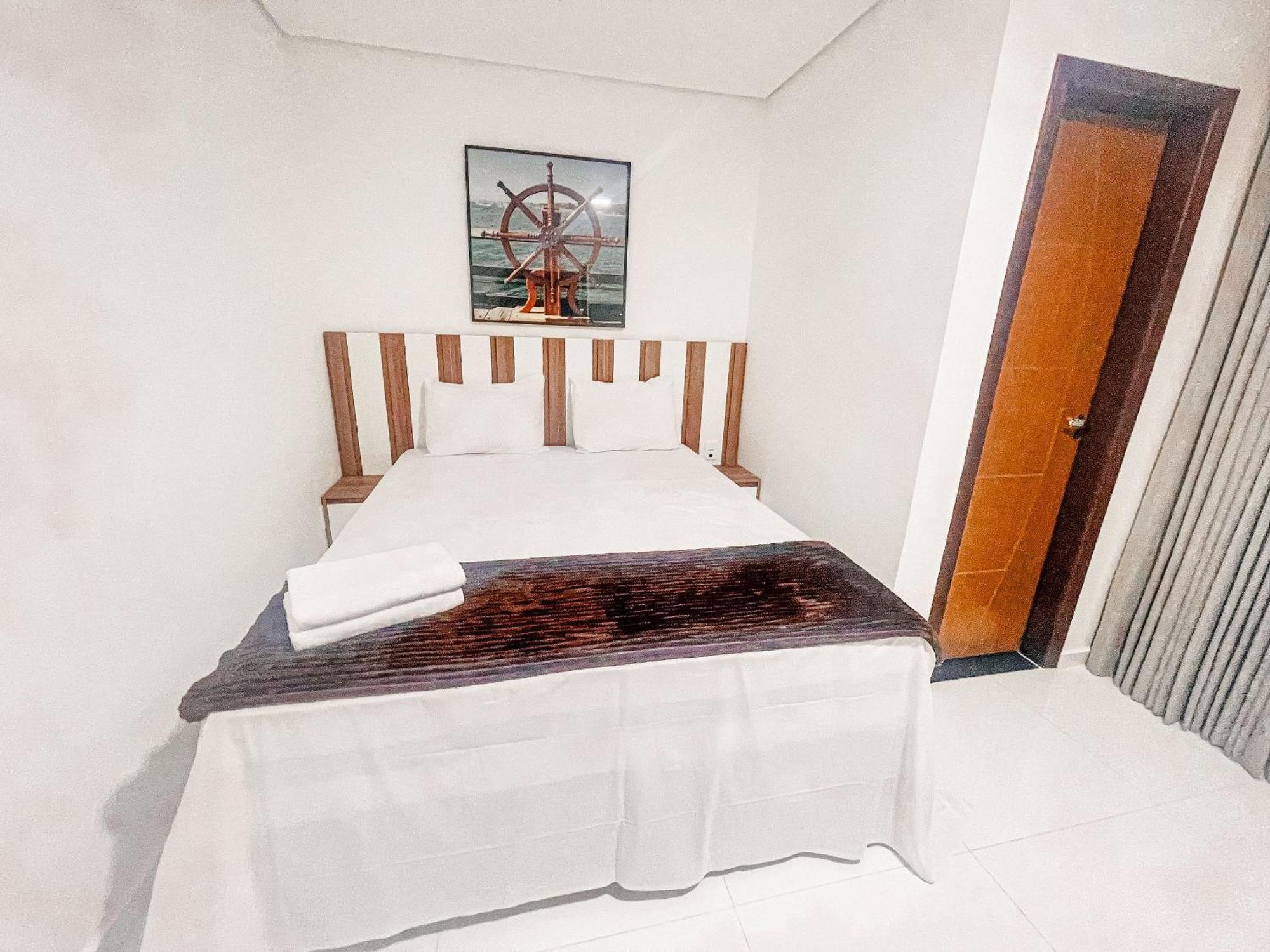 Casas Duplex Todas Com 3 Suiites Ambas Com Ar Condicionado, Varanda, Internet E Churrasqueira Privativa No Residencial Jardins De Taperpua 2 Codominio A Poucos Metros Da De Taperapua, Com Piscina E Area Gourmet. Casa de férias *