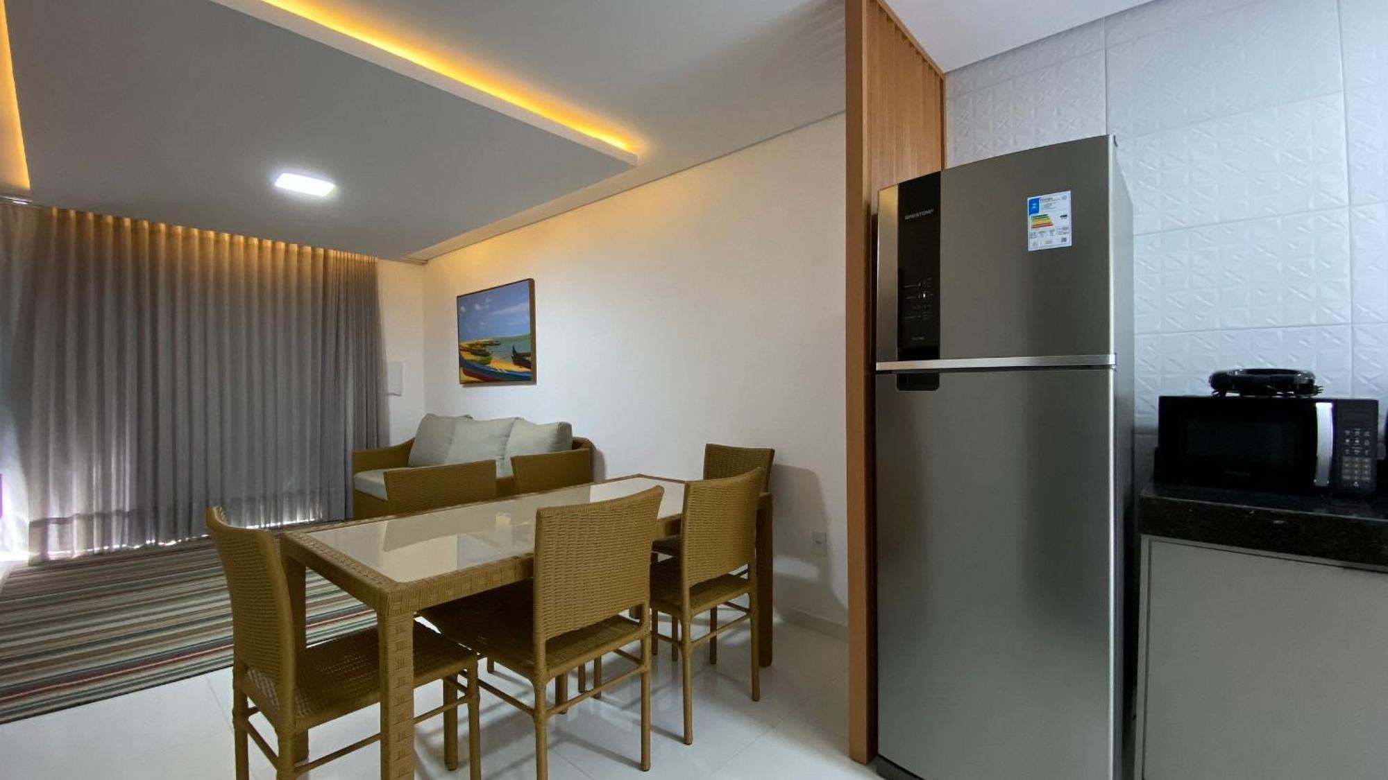 Casas Duplex Todas Com 3 Suiites Ambas Com Ar Condicionado, Varanda, Internet E Churrasqueira Privativa No Residencial Jardins De Taperpua 2 Codominio A Poucos Metros Da De Taperapua, Com Piscina E Area Gourmet. *