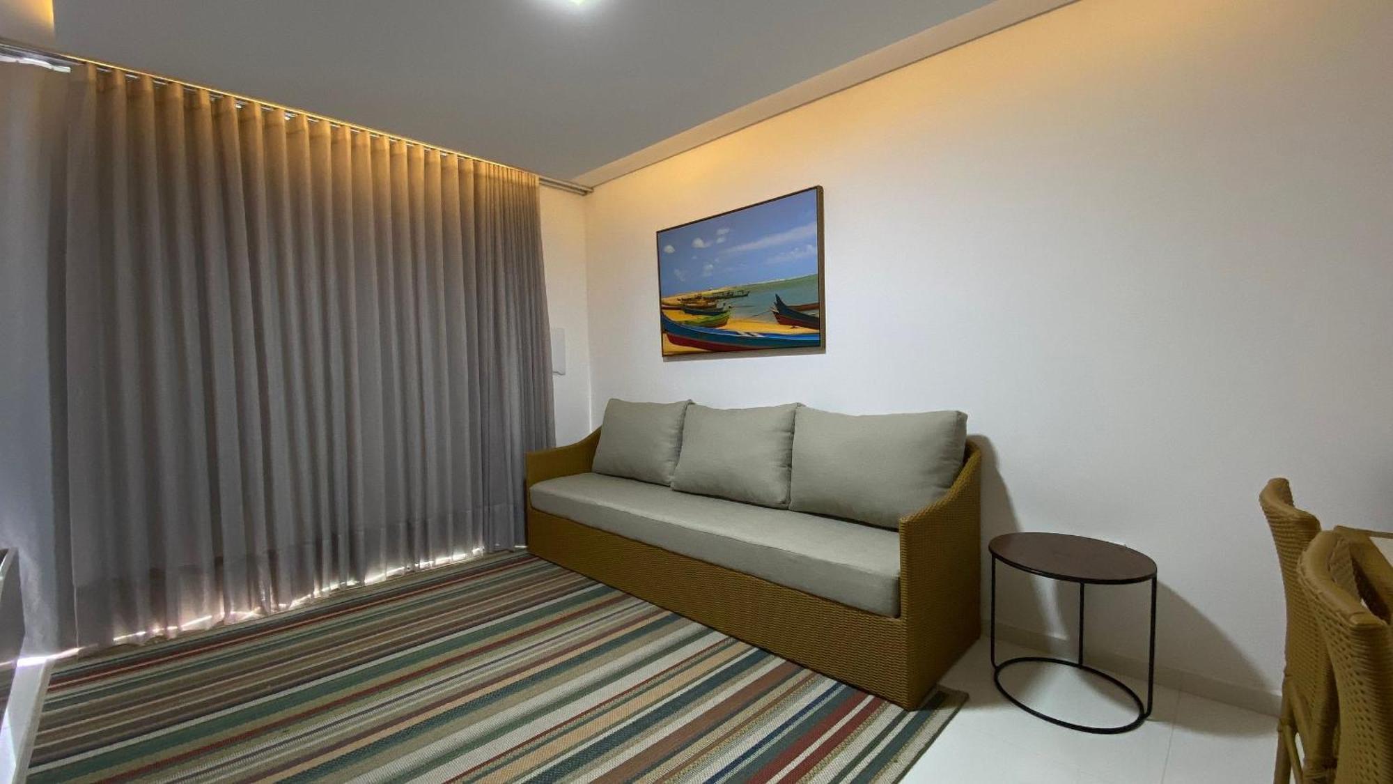 Casa de férias Casas Duplex Todas Com 3 Suiites Ambas Com Ar Condicionado, Varanda, Internet E Churrasqueira Privativa No Residencial Jardins De Taperpua 2 Codominio A Poucos Metros Da De Taperapua, Com Piscina E Area Gourmet.